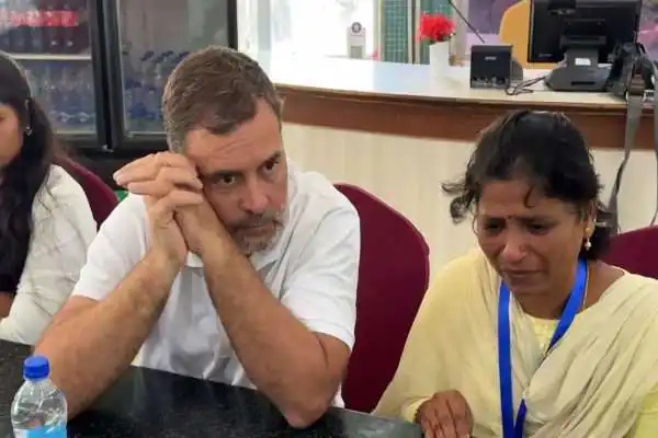 राहुल गांधी