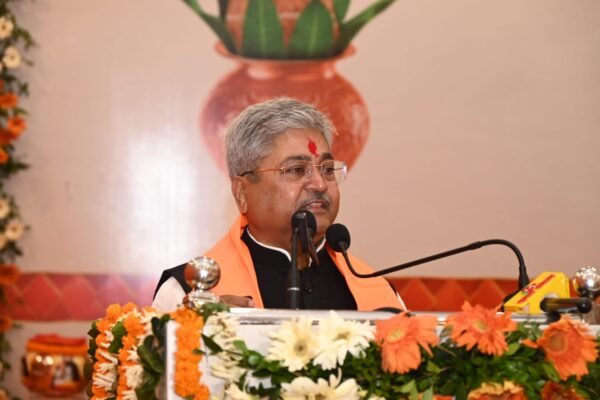 All great men who have contributed in the religious, political and social fields are idols of BJP: Dushyant Gautam