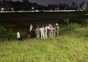 JPSC exam controversy: After the assembly siege, the police persuaded the students who remained on the campus and sent them back.