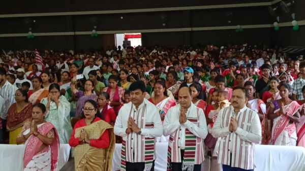 Lohardaga: ADI-FEST held on World Tribal Day, showcasing glimpses of tribal culture, tradition, art, and heritage
