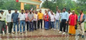 Saraikela: Chandil Dam displaced people announced to intensify the movement, rural dialogue tour will be held.
