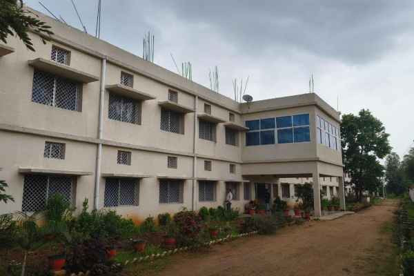 Lohardaga: Aviram Group of Institutions receives affiliation for GNM course; wave of joy in the region.