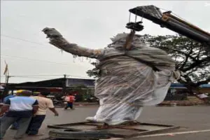 दिशोम गुरु शिबू सोरेन की प्रतिमा अनावरण कार्यक्रम की तैयारियां