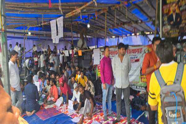 JPSC-JSSC भर्ती व्यवस्था में बदलाव की मांग को लेकर अभ्यर्थियों का आंदोलन