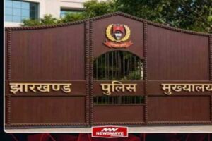 मेला क्षेत्र में संचार व्यवस्था मजबूत करने के लिए प्रतिनियुक्त किए गए पुलिस ऑपरेटर