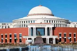 Ranchi: State employees to stage a sit-in at the Assembly on August 10th, agitating for 25-point demands, including equal pay.