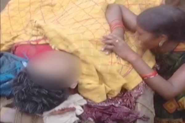 Chatra: Lightning wreaks havoc, 26-year-old youth working in the field dies on the spot