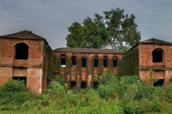 Minority hostel