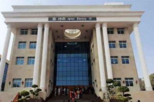 Ranchi Municipal Corporation issues notices to 20 coaching institutes and libraries; failure to comply with rules will lead to sealing.