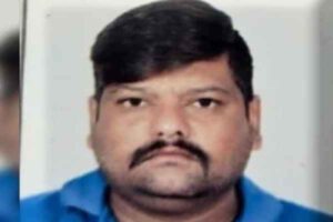 Bokaro: Young man's decayed body found in police uniform, Aadhaar card and Crime Prevention ID card recovered from the room