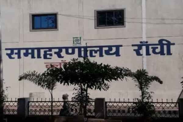 A blood donation camp will be organised at the Ranchi Collectorate on the first death anniversary of Shibu Soren, with the Deputy Commissioner appealing for participation.