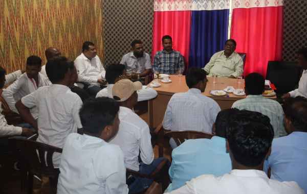 All public grievances will be resolved on a priority basis: Dr. Rameshwar Oraon