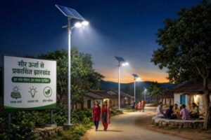 Solar high-mast light