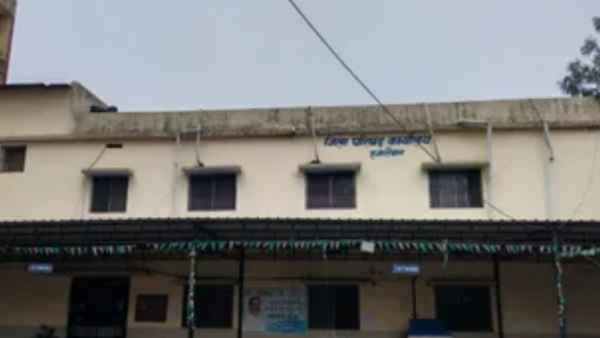 Hazaribagh: Tender worries for contractors rise as tenders are pending for four months, appeal made to DC, tender process stalled at the district council office