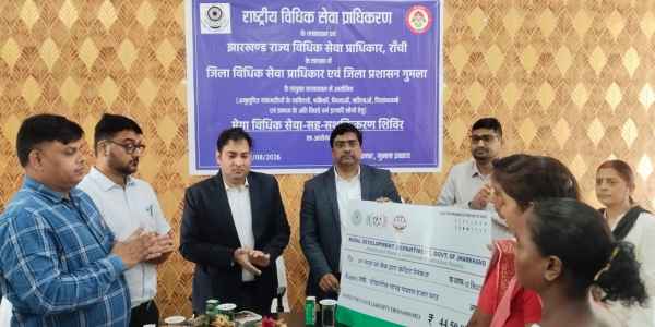 Gumla: Legal Services-cum-Empowerment Camps organized across all 12 blocks of the district; assets distributed.