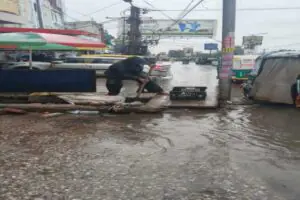 मूसलाधार बारिश