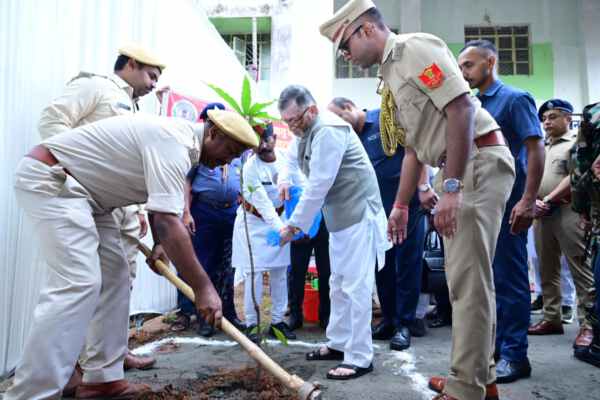 Lohardaga: Governor attended the National Tribal Gathering, said – 'Preserving tribal culture and empowering youth are the foundation stones of a developed India'