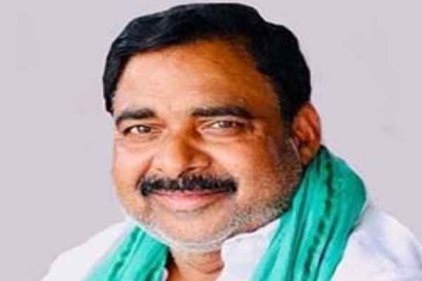 Parliament's special committee now keeping an eye on HEC's future; Industries Minister Sanjay Yadav seeks a concrete roadmap from the Centre.