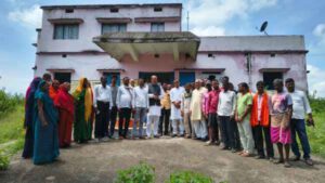 Palamu: Panchayat consultation tour concludes in Satbarwa block, villagers angry over problems in block, area and police station